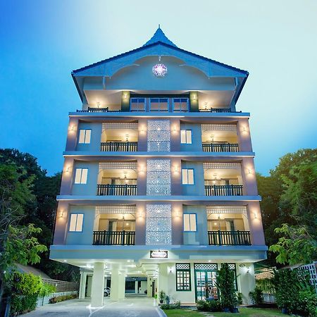 Anchan Laguna Hotel Khon Kaen Bagian luar foto